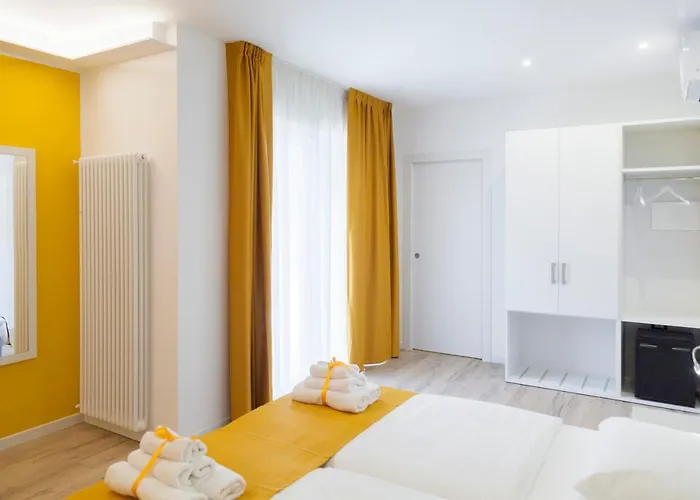 Miravallesuites 4*