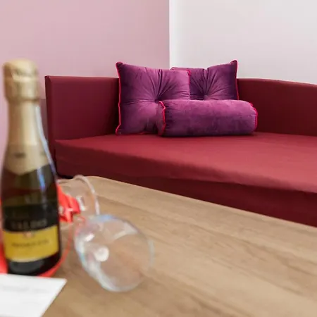 Miravallesuites B&B