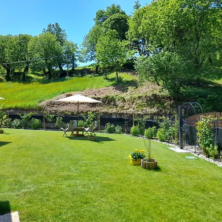 Miravallesuites Frühstückspension *