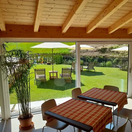 Frühstückspension Miravallesuites San Zeno di Montagna