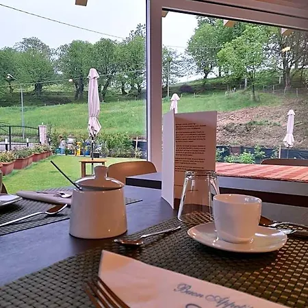 Miravallesuites Panzió