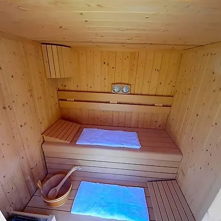Miravallesuites