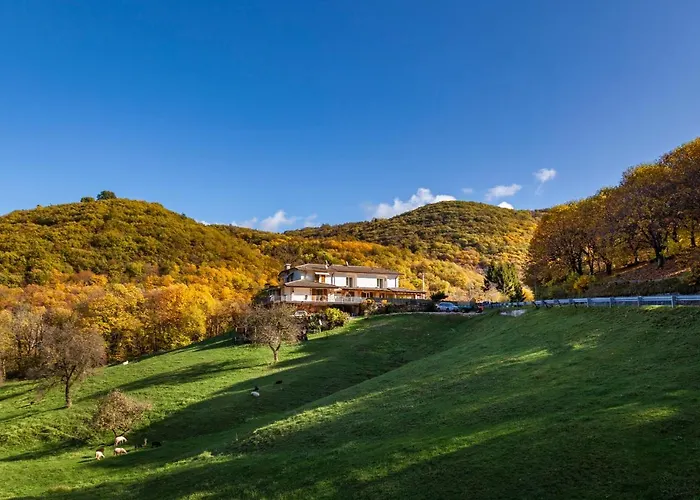 Frühstückspension Miravallesuites San Zeno di Montagna