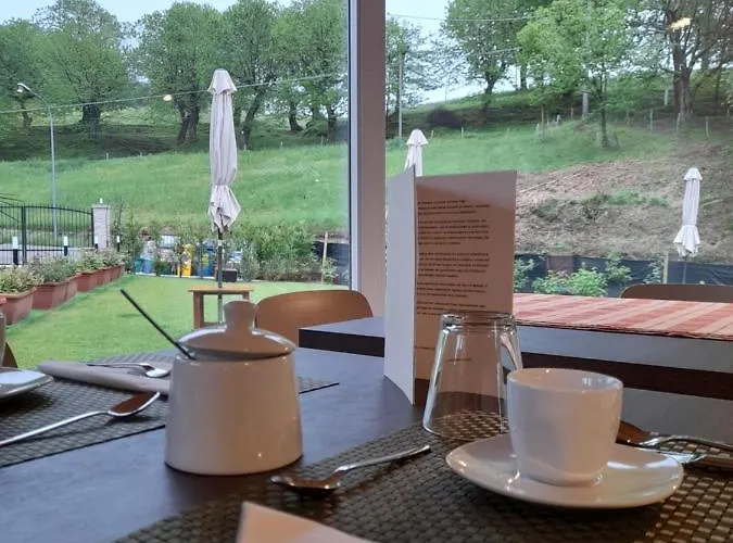 Miravallesuites San Zeno di Montagna