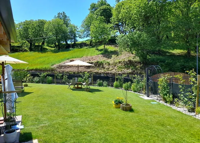 Miravallesuites Frühstückspension 4*